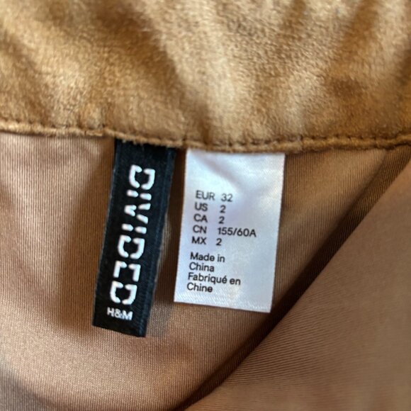 H&M | Faux Suede Light Brown Skirt - Picture 3 of 3